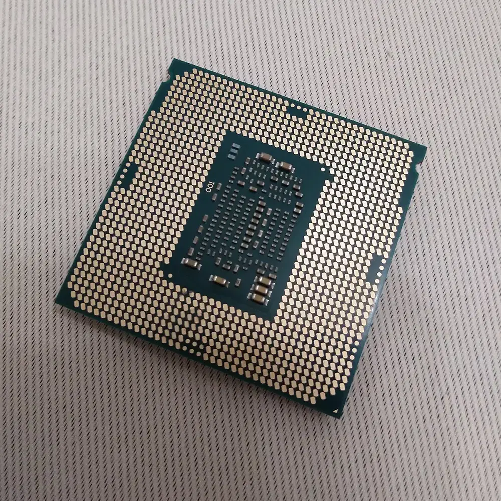 CPU 인텔 i7-7700