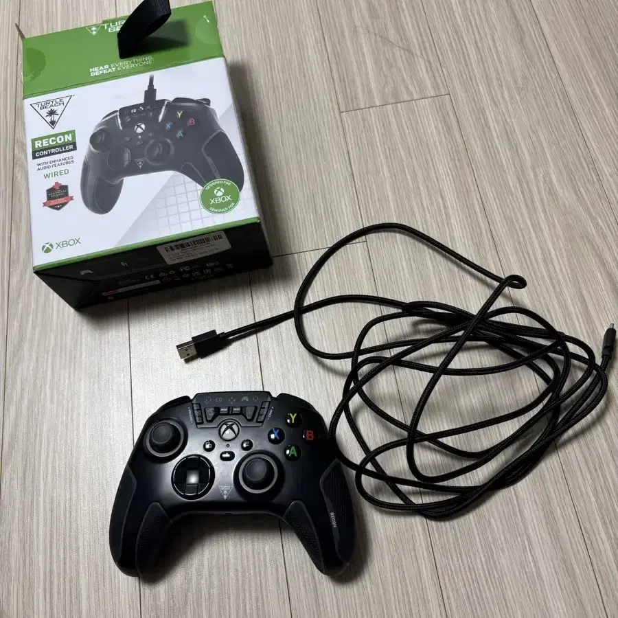 Xbox 피파 게임패드 터틀비치 판매합니다(새제품)