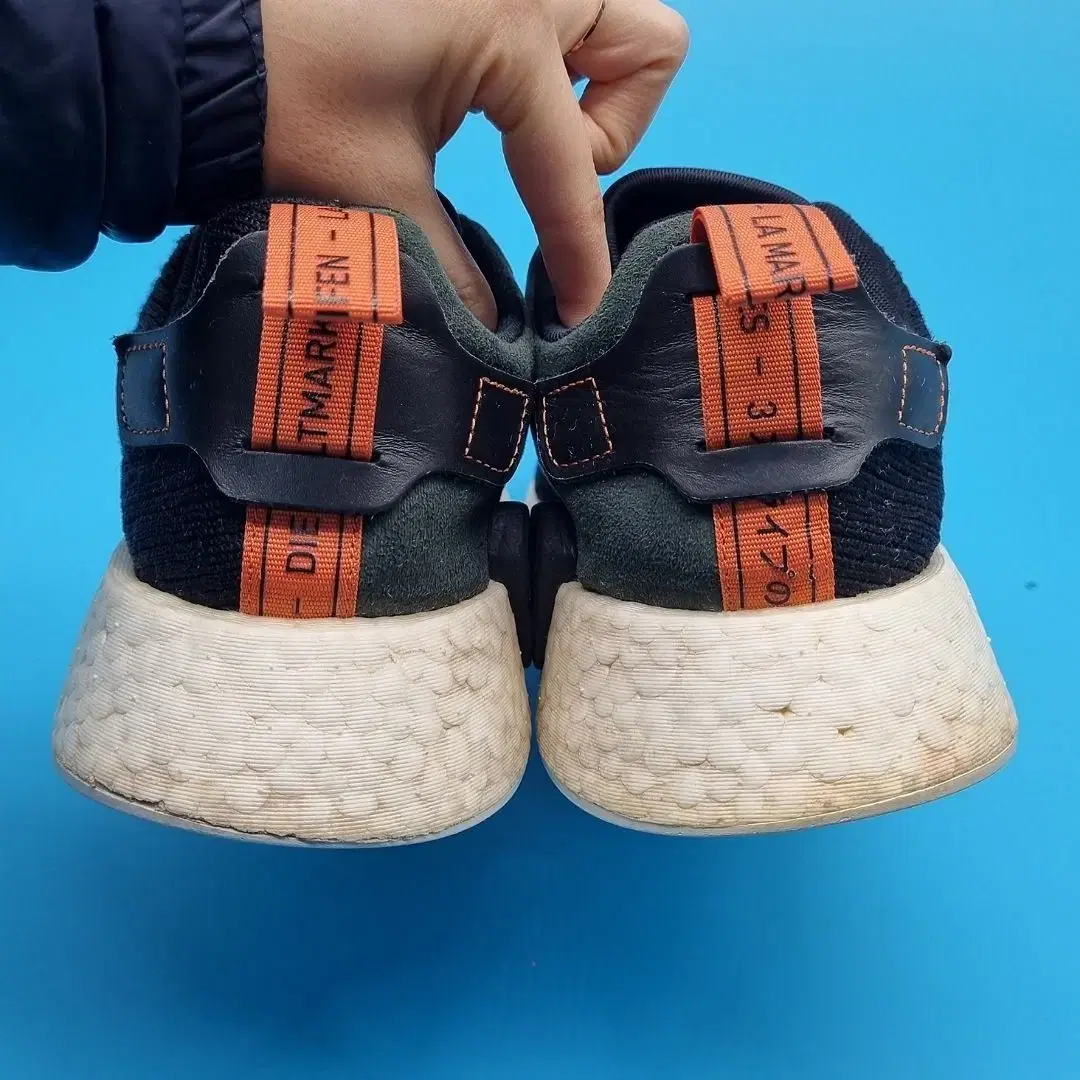 아디다스 nmd r2 남성운동화270.