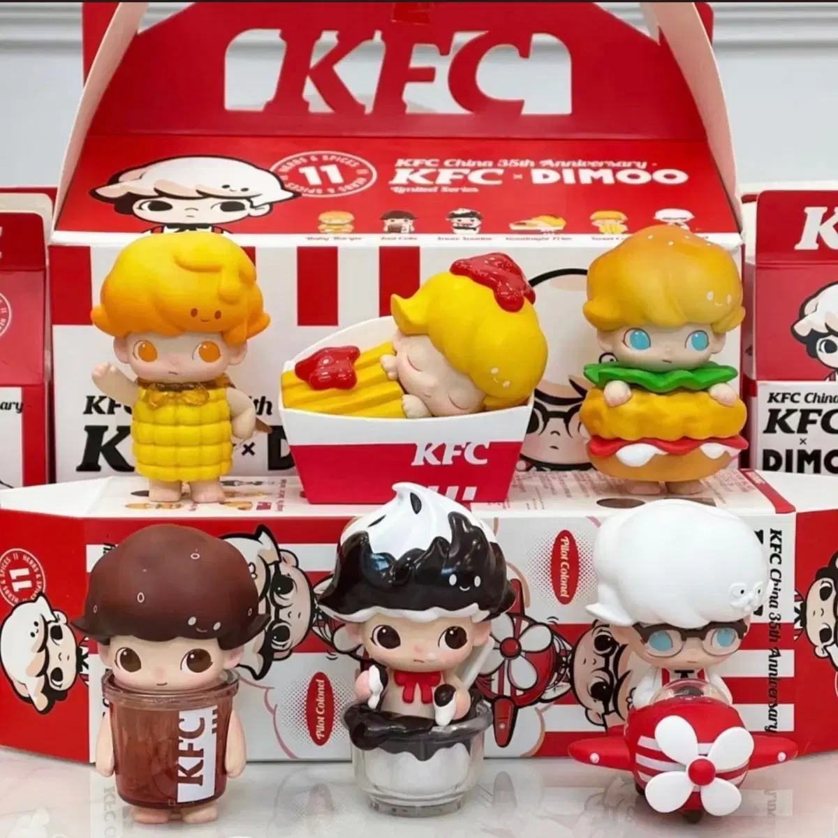 팝마트 디무 KFC 35주년 콜라보 한정판 피규어