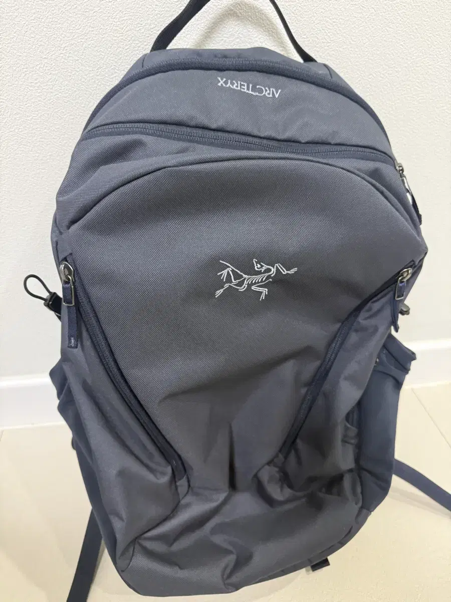 아크테릭스 Mantis 26 Backpack Black Sapphire