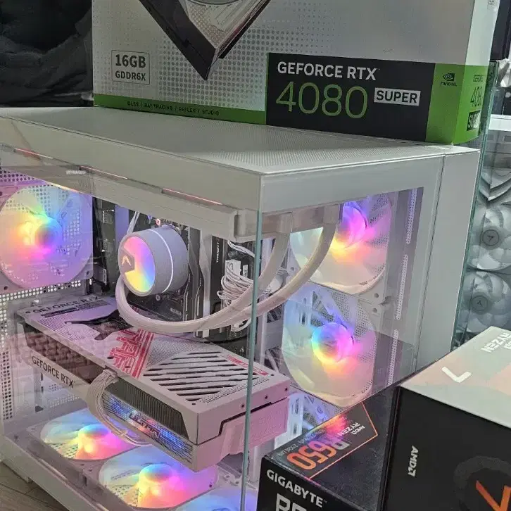 라이젠7 7800X3D RTX4080S 본체 팝니다.