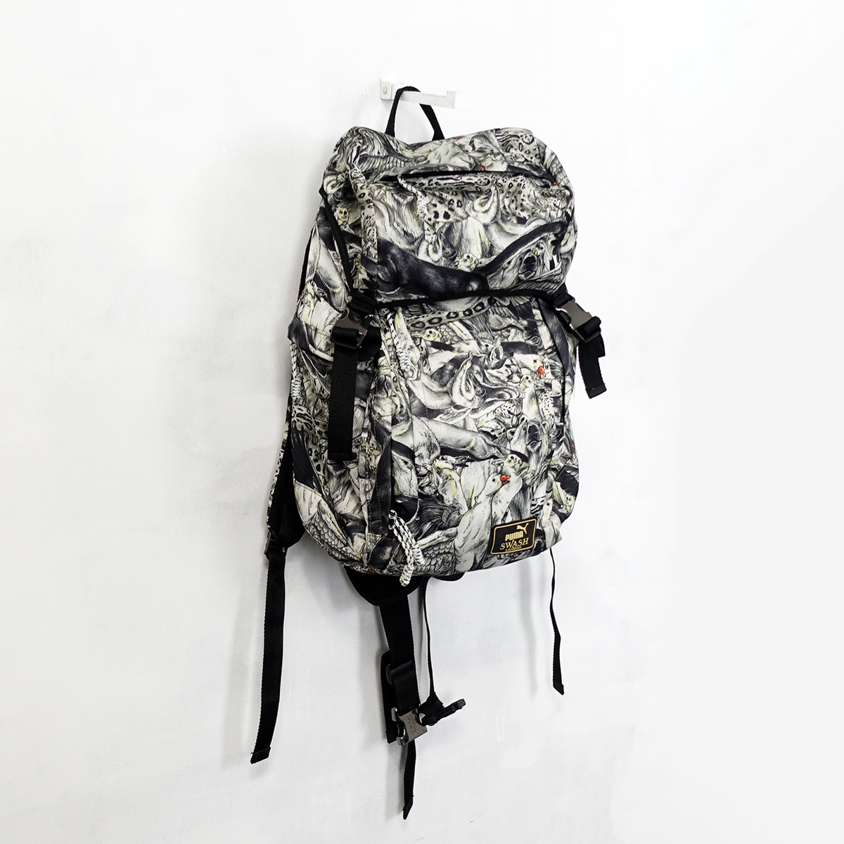 PUMA SWASH  LONDON PRINTING BACKPACK