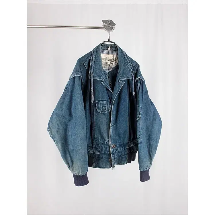 BLUE CASUAL VTG DENIM JACKET