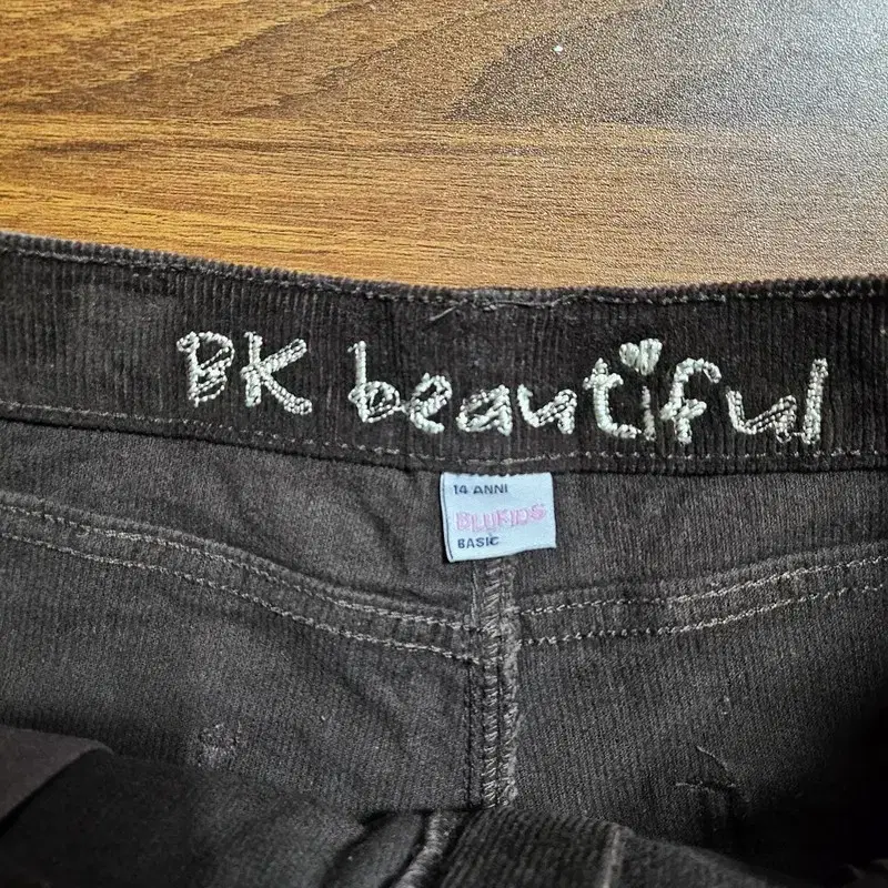 BK BEAUTIFUL 반바지 여 14 ANNI J3036