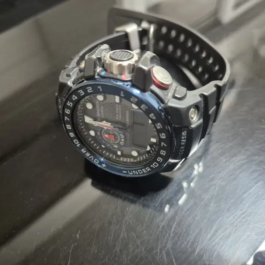 지샥 걸프마스터 gshock GWN-1000B-1B 풀박스 판매합니다