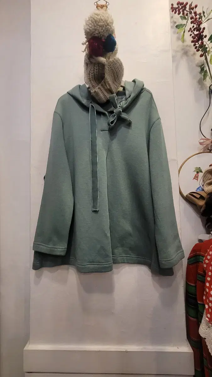 Flared Brushed Hoodie in Mint Khaki