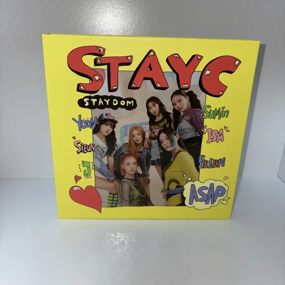 스테이씨 싱글 2집 STAYDOM 판매:)