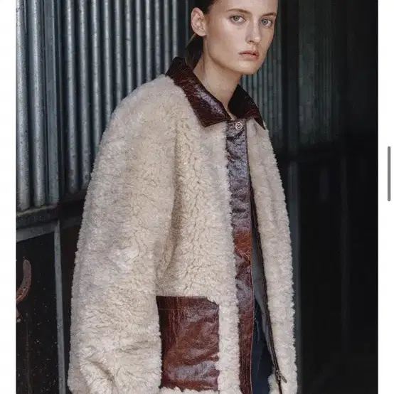 LEATHER COLORED FUR JACKET - BEIGE