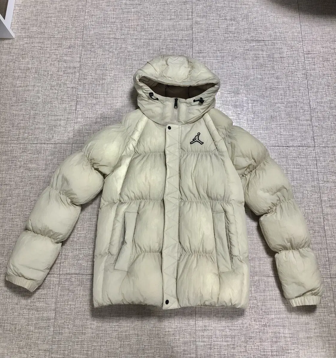 Nike Jordan Essential Padded Hooded Jacket Ivory M