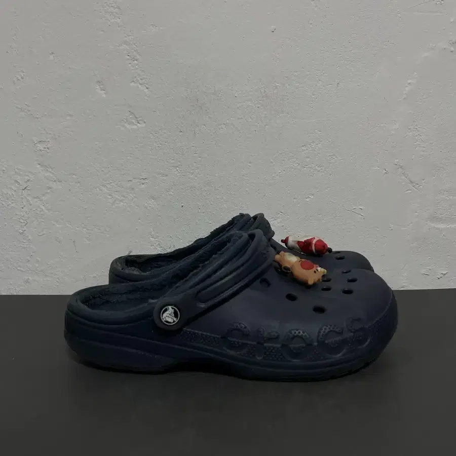 265 crocs 크록스 털 샌들 슬리퍼 정품