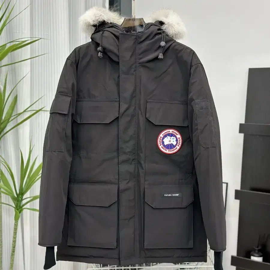 canada goose 패딩