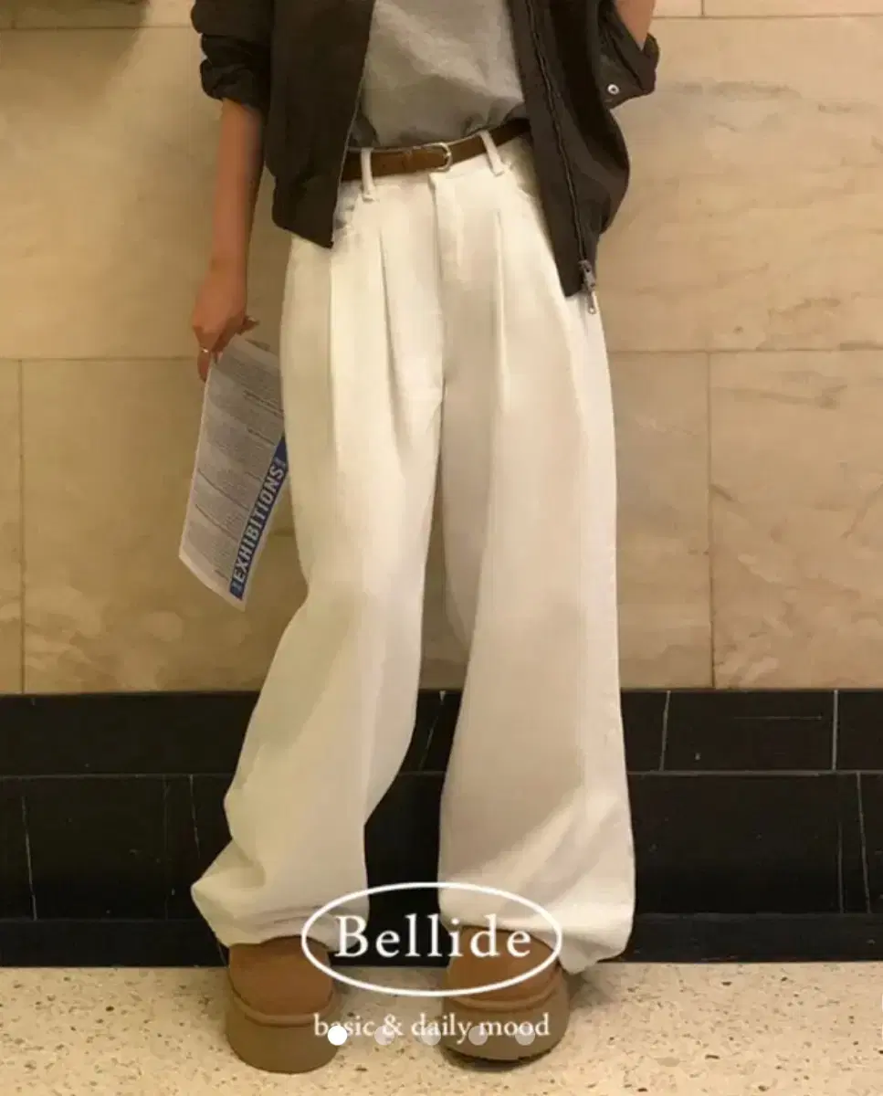 Abby Beidelli Twill Cotton Wide Pintuck Trousers