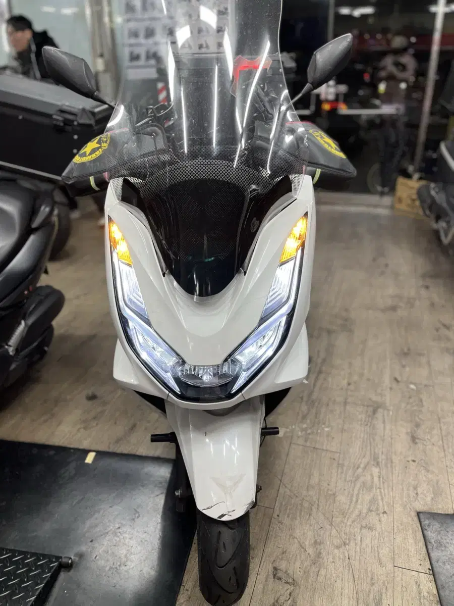 PCX125