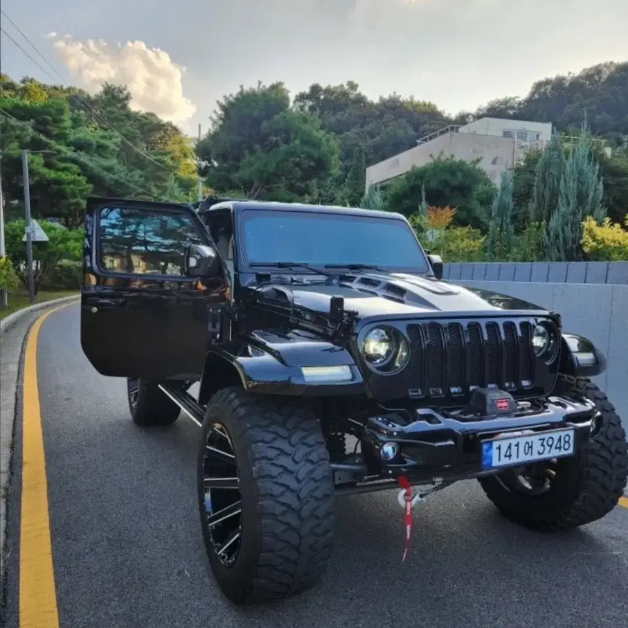 지프 랭글러 JL 4도어 2.0 터보 4WD 루비콘