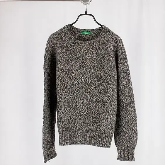 EARTH MUSIC & ECOLOGY knit