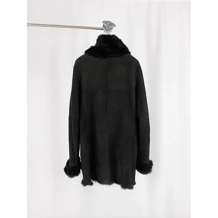 TONG BO MUTON COAT