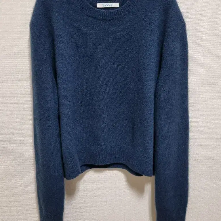 타낫 stand loose fit pullover