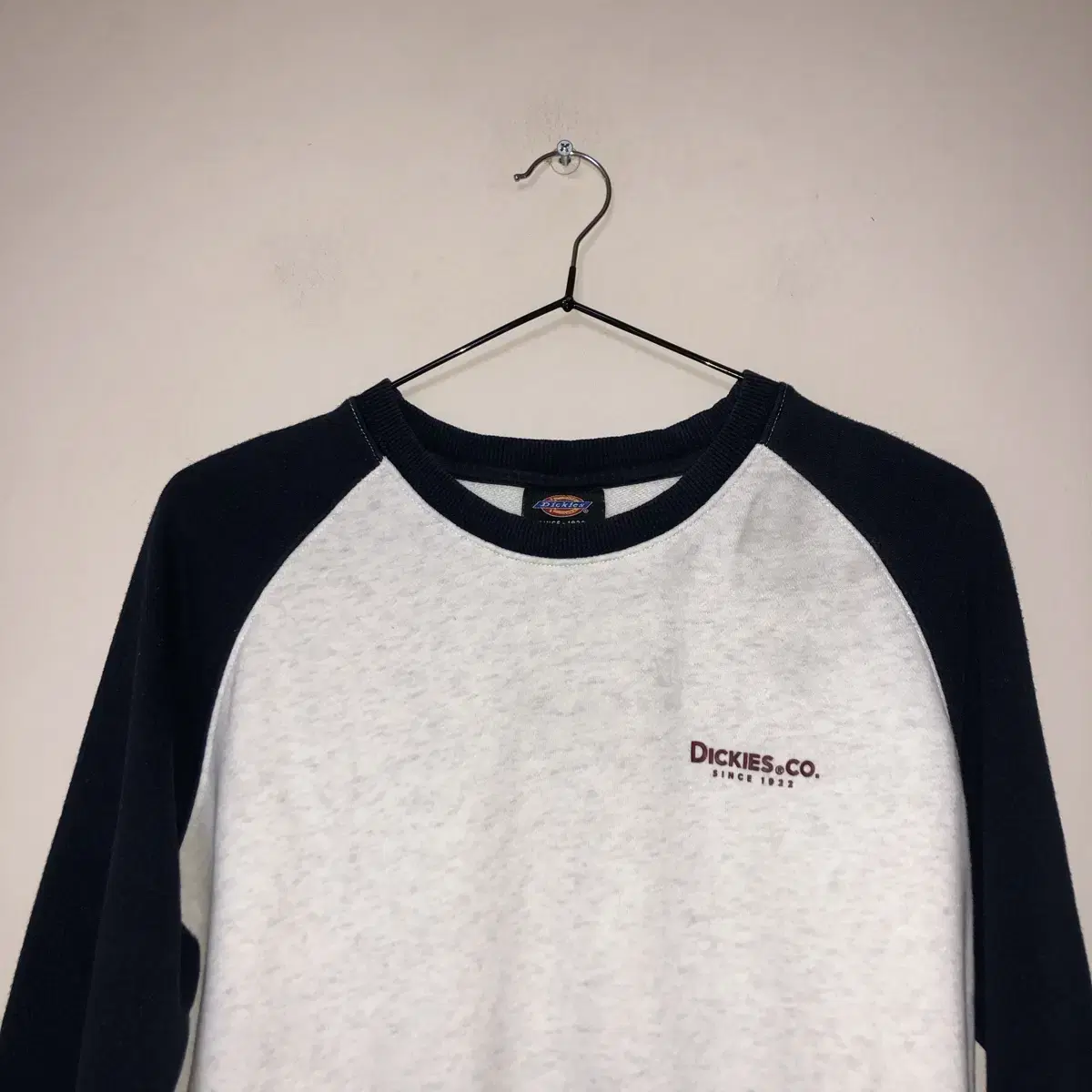 Vintage Dickies 1922 navy raglan mtm