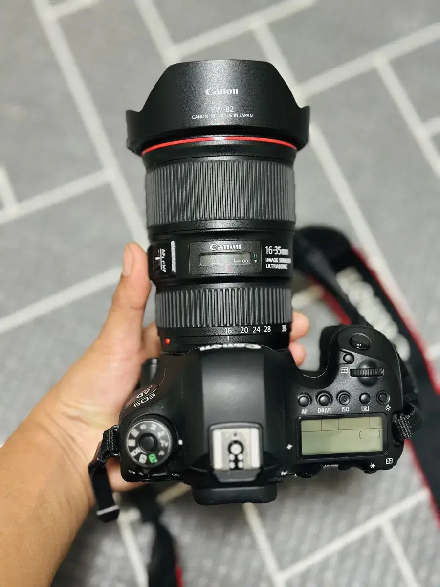 캐논 6D MARK 2+16-35 mm 렌즈 컷수 33882