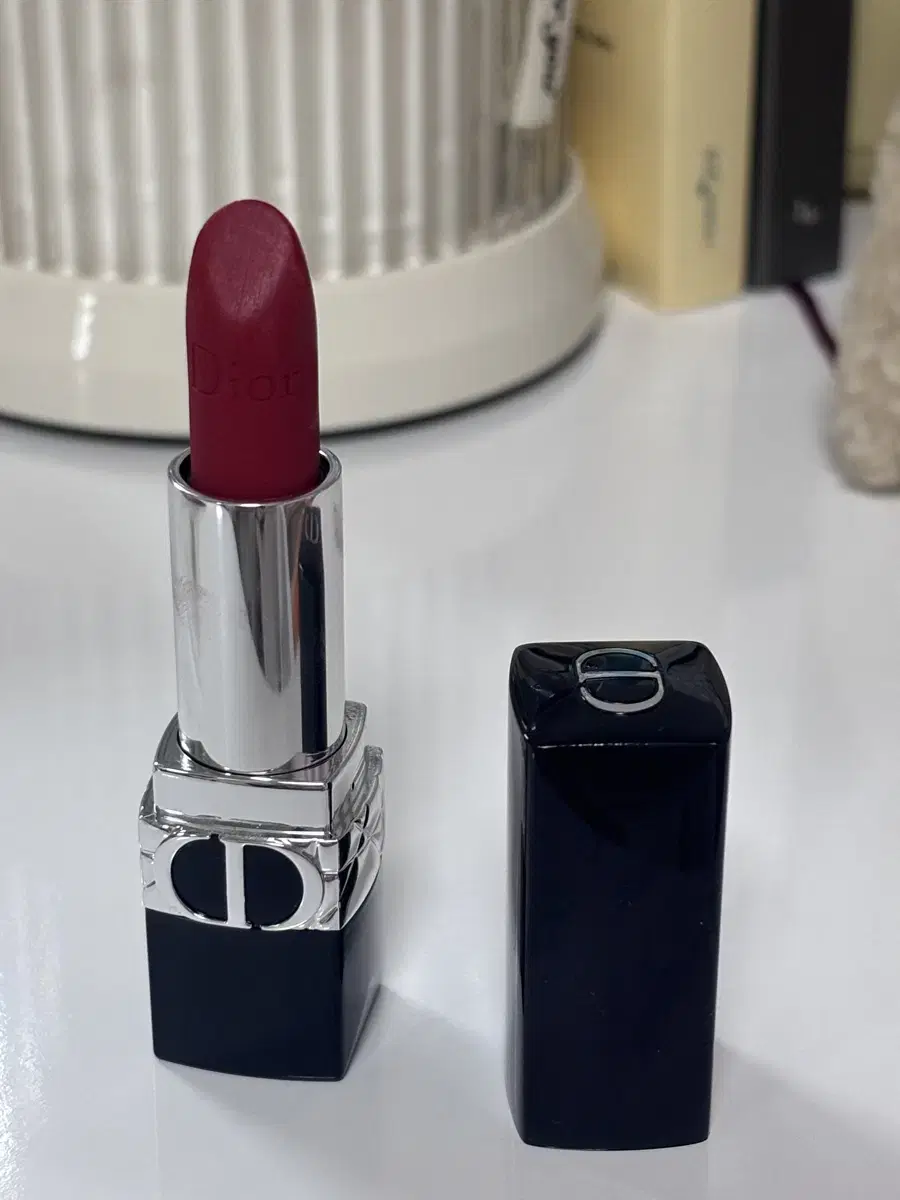 Rouge Dior Couture Lip Balm Matte ( 999 matte colors)