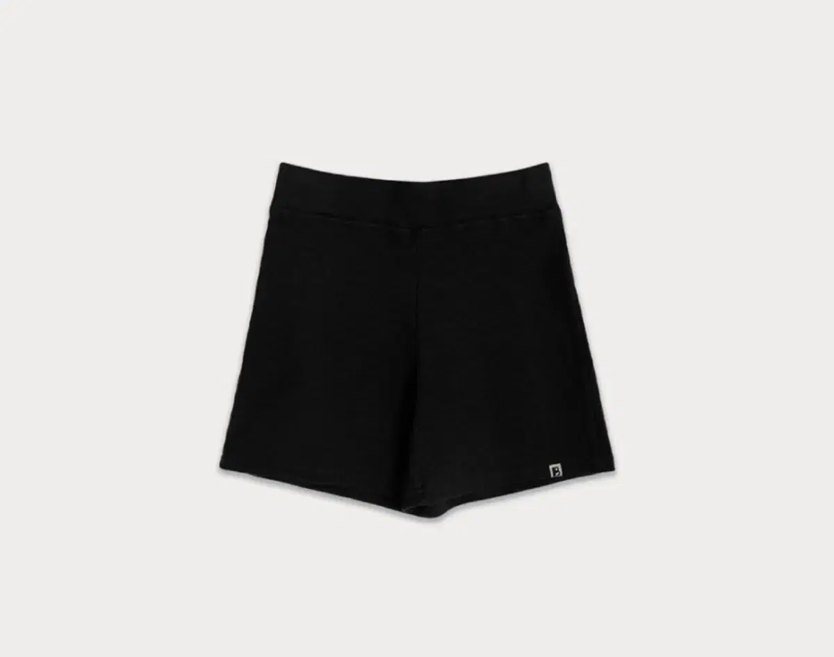 썸웨어버터 Essential rip biker shorts