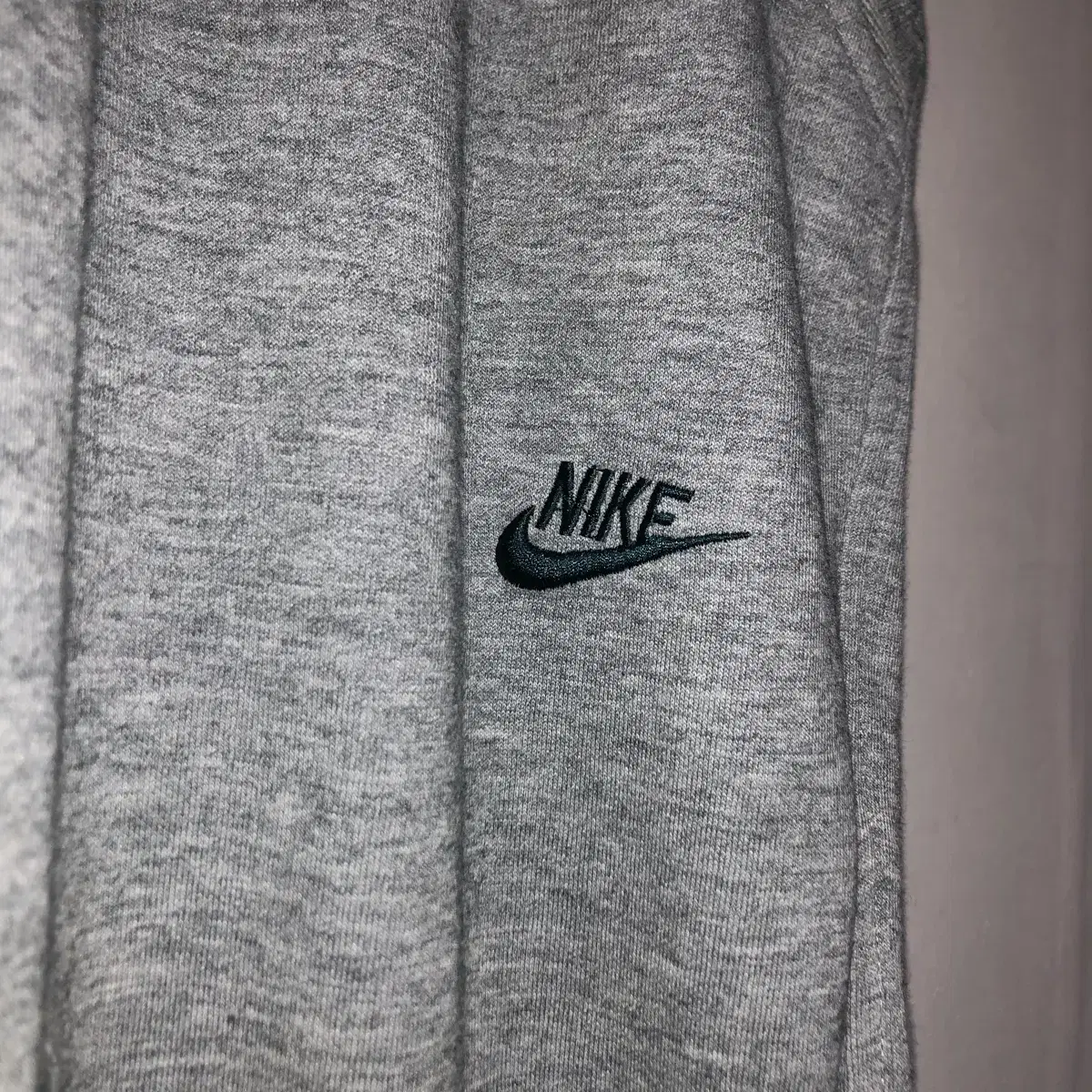 Vintage Nike gray sweat pt