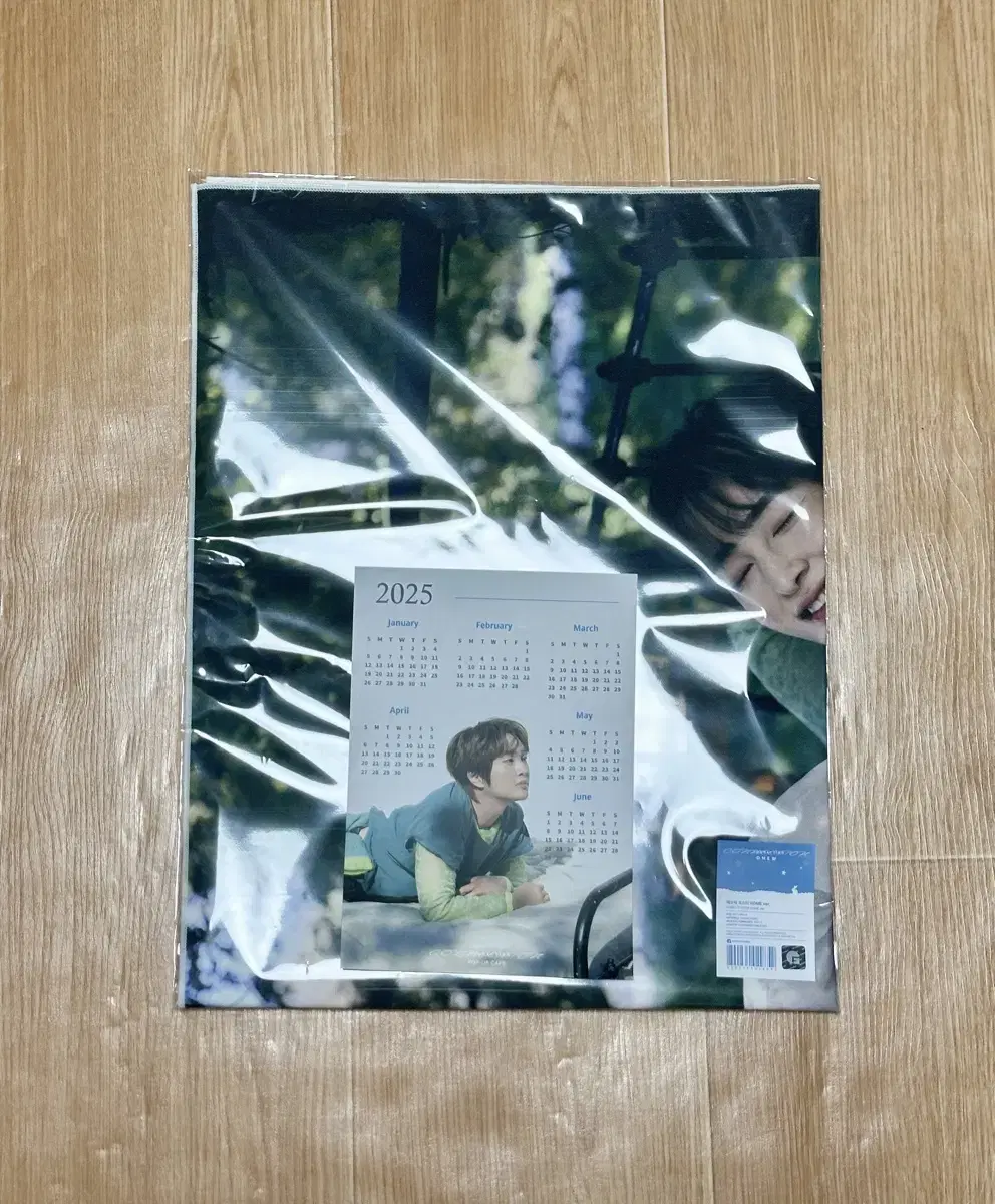 onew pop up fabricposter