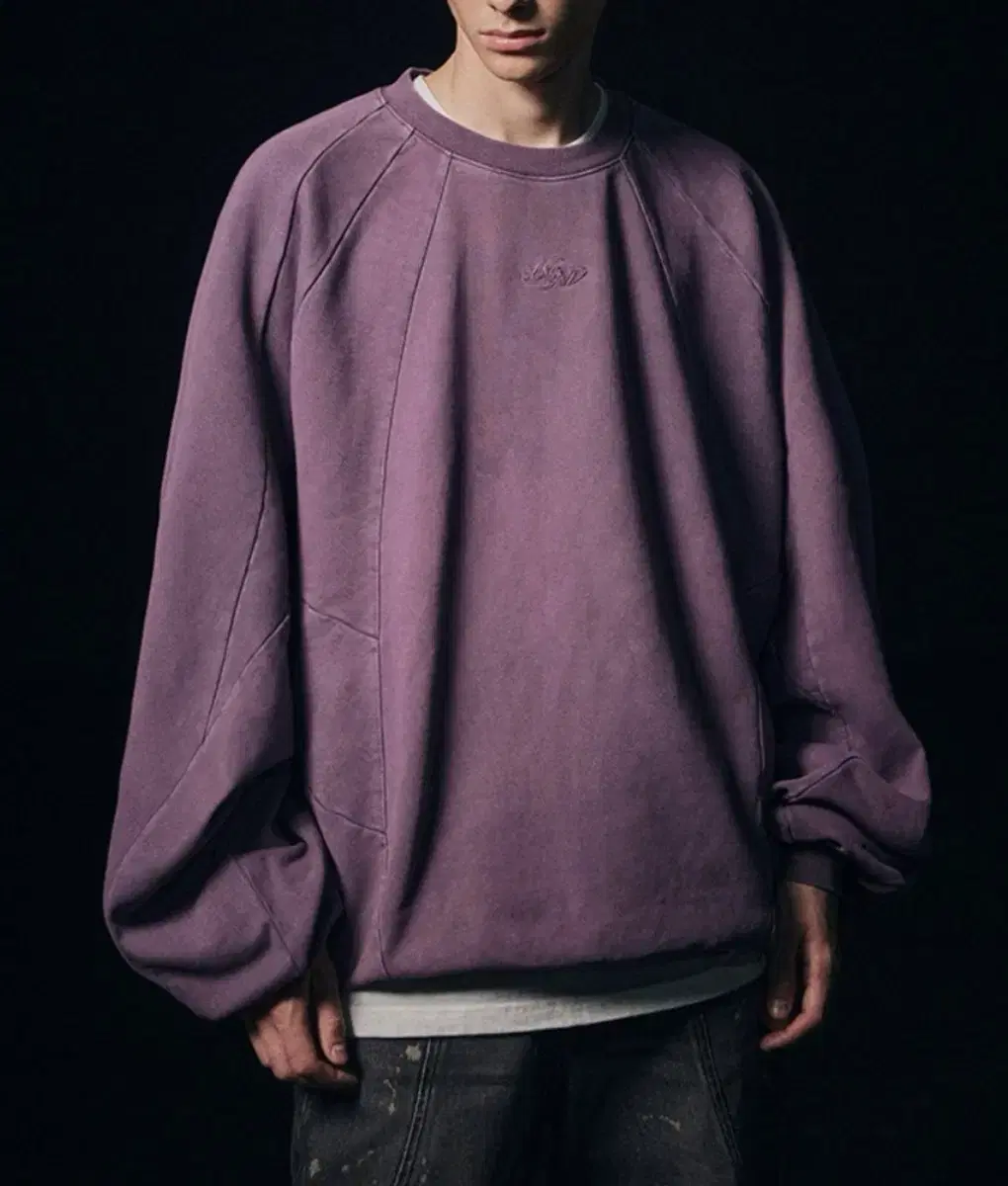 Sicklepod Bareback Curved Tribal Logo Pigment Crew