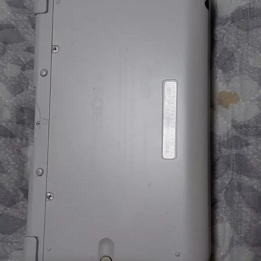 닌텐도 3ds xl 화이트 팝니다