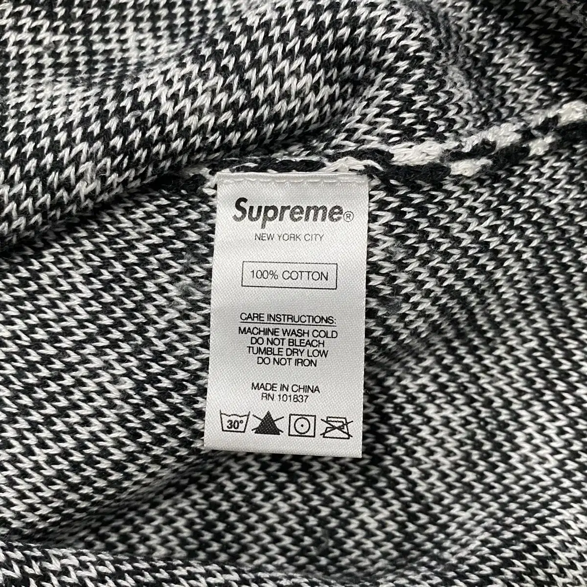 supreme 슈프림 백로고 스웨터 체커보드 20ss