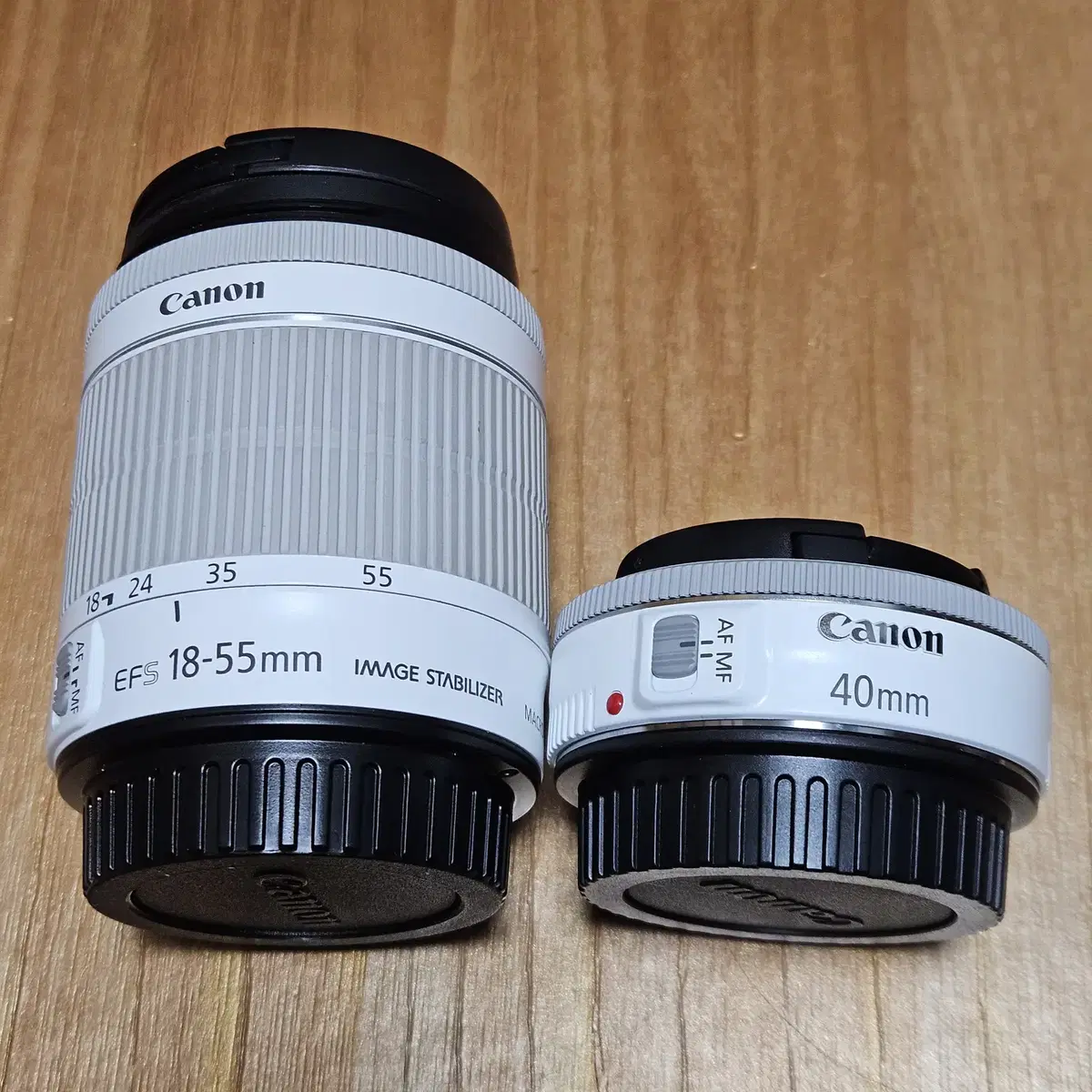 캐논 100d  번들키트 제품 +캐논40mm 단렌즈(화이트) 판매합니다