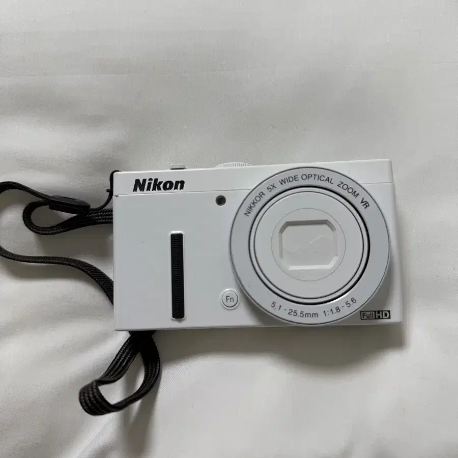 Nikon 쿨픽스 p340