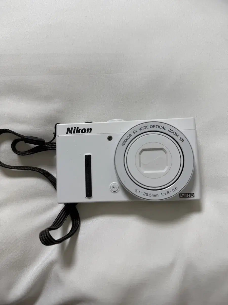 Nikon 쿨픽스 p340