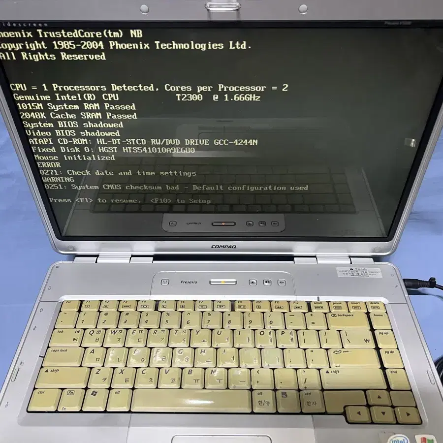 컴팩 hp 프리자리오 v5000