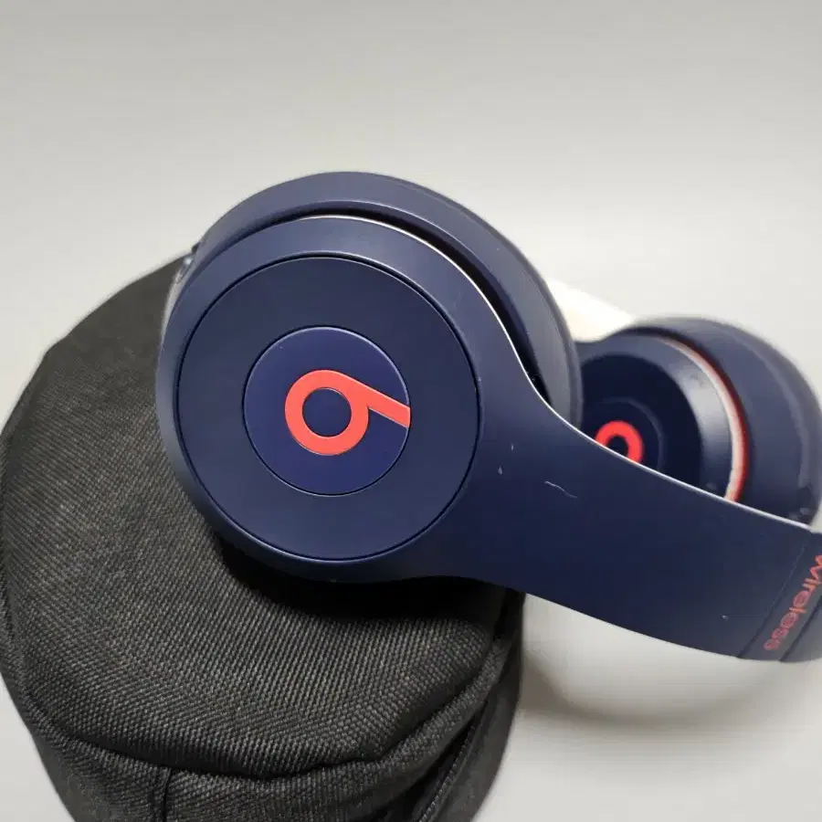 Beats Solo3 Wireless (navy)