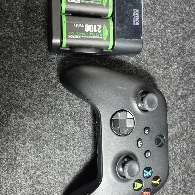 Xbox 컨트롤러, 2100mAh 충전기 세트