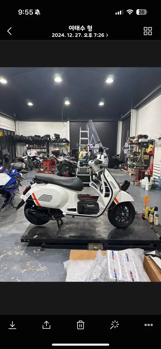 베스파gts hpe 125cc 24년식 (sss)