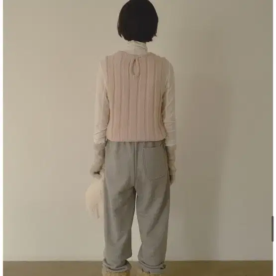 Moui모의 Alpaca ribbed knit vest니트베스트