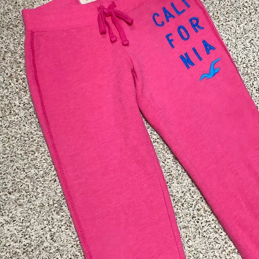 Hollister pink track pants 홀리스터 핑크 트랙 로우