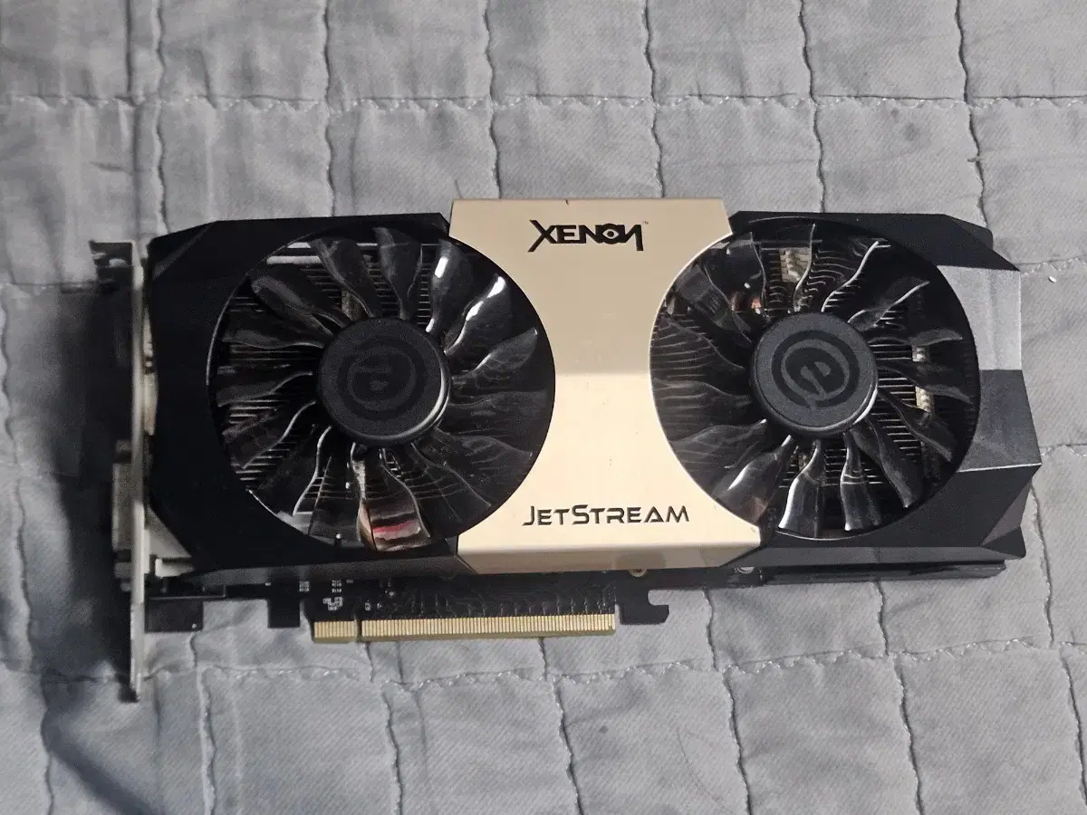 이엠텍 제트스트림 gtx760 그래픽카드