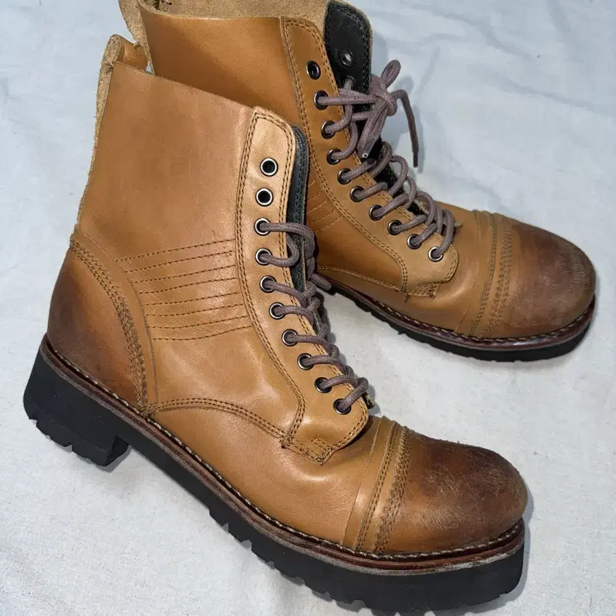 훕데두 레더 워커 부츠 whoop de doo walker boots