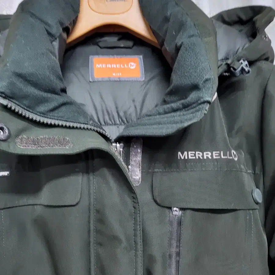 MERRELL고어택스패딩