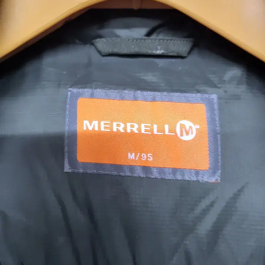 MERRELL고어택스패딩