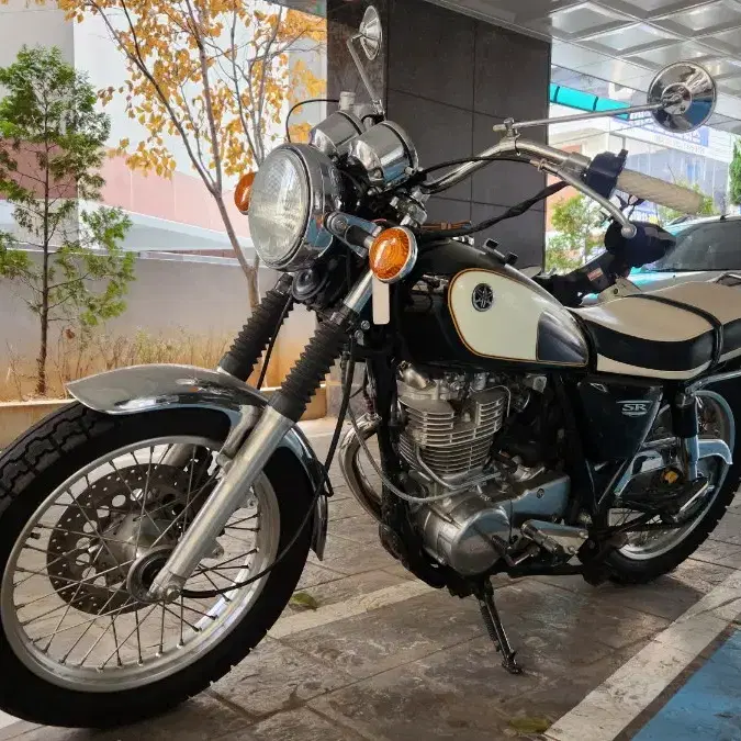 sr400