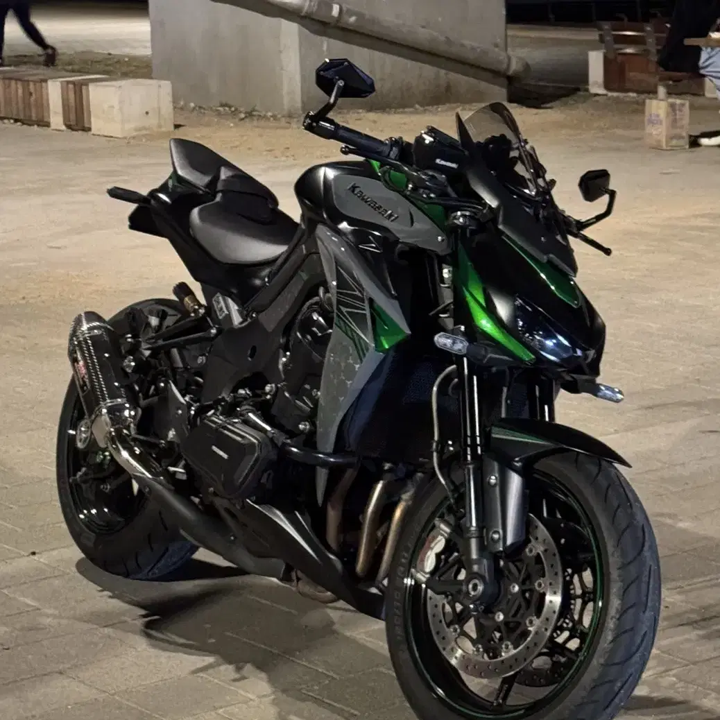 가와사키 Z1000R 2019년식 15@@@km 구변O