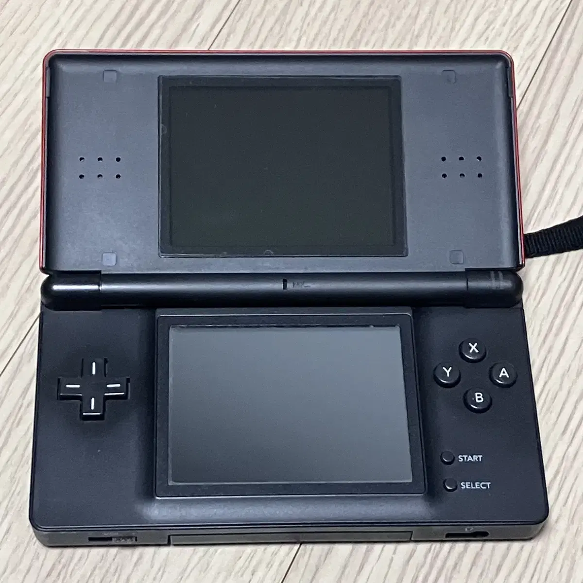 닌텐도 ds lite 크림슨블랙 팝니다