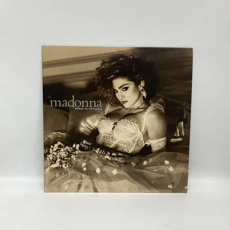 MADONNA LIKE A VIRGIN  LP / AA7059