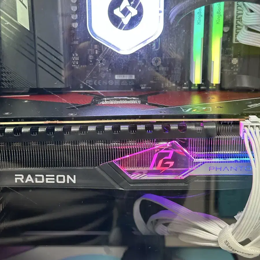 ASRock] 라데온 RX 7900 XTX Phantom Gaming O