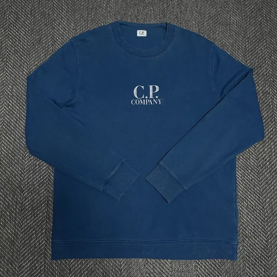 XXL] CP 컴퍼니(CP COMPANY)맨투맨